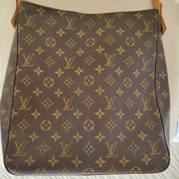 Louis Vuitton Monogram Looping GM - Picture 8 of 16